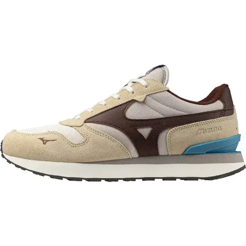 Questa nuova arrivata propone un giusto equilibrio tra la nostra tradizione di corsa d'élite e la nostra visione di un approccio creativo innovativo. - MAG10916505 - Modalova