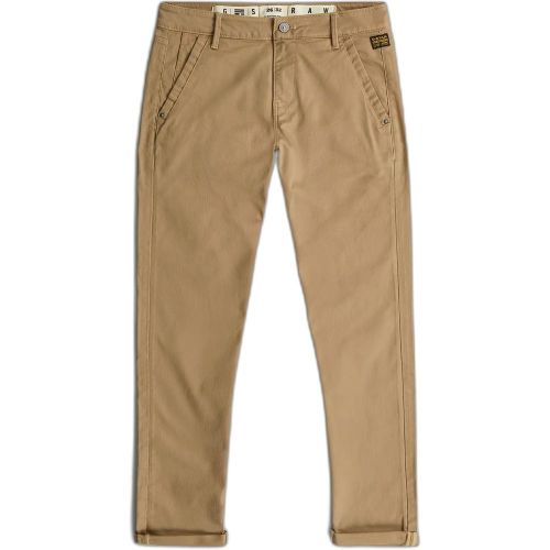 Le Kate Boyfriend Chino présente une coupe décontractée et une taille basse. La fermeture à glissière et à boutons ajoute une touche classique.B - MAG11207652 - Modalova