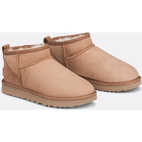 Classic Ultra Mini Suede Ankle Boots - Ugg - Modalova