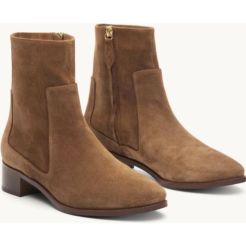 N°67 Pointed Ankle Boots in Suede - RIVECOUR - Modalova