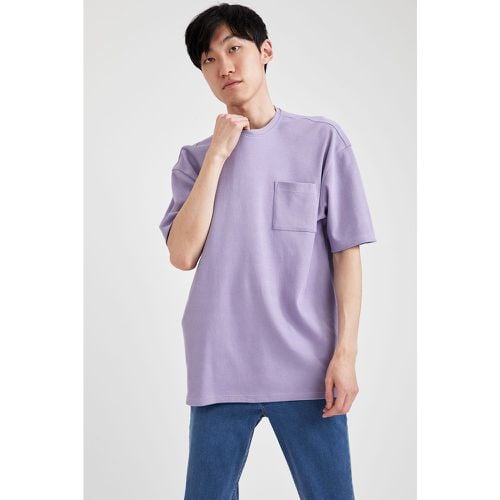 Basic Front Pocket Detail Short Sleeve Oversized Long Line T-Shirt - DeFacto - Modalova