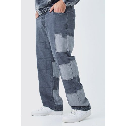 Jeans rilassati Plus Size in denim rigido effetto patchwork - boohoo - Modalova