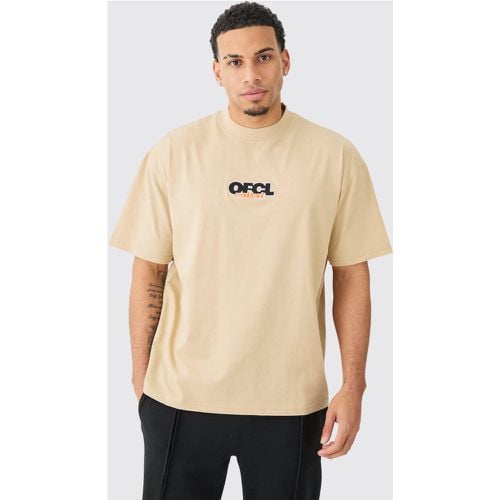 T-shirt oversize Ofcl con girocollo esteso - boohoo - Modalova