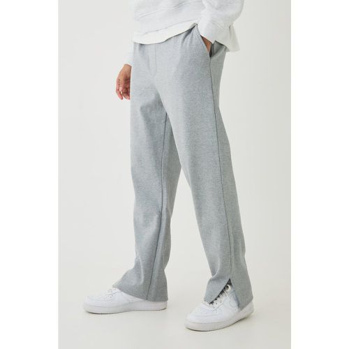 Pantaloni tuta Regular Fit pesanti a coste con spacco sul fondo - boohoo - Modalova