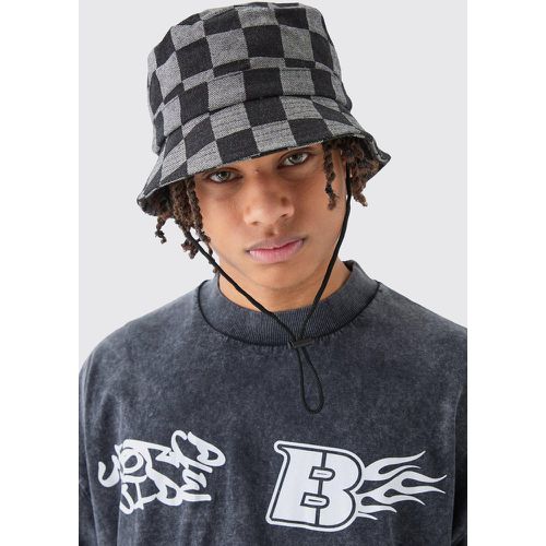 Checkerboard Bucket Hat In Black - boohoo - Modalova