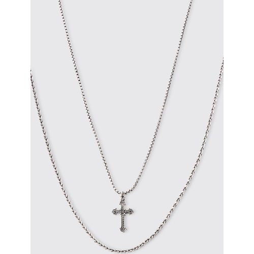 Collana in argento con pendente a croce da 220 mm & 160 mm - set di 2 paia - boohoo - Modalova