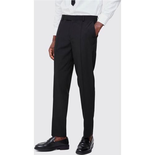 Pantaloni sartoriali Slim Fit con nervature e vita fissa - boohoo - Modalova