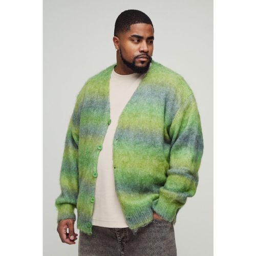 Cardigan Plus Size squadrato in maglia spazzolata a righe - boohoo - Modalova