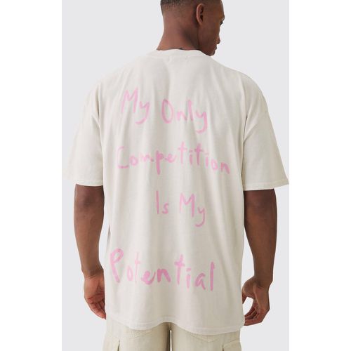 Camiseta Oversize Con Cuello Extendido Y Eslogan Competition Desteñido - boohoo - Modalova