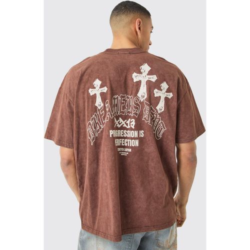 Camiseta Oversize Con Lavado De Ácido Y Estampado Gráfico De Cruz - boohoo - Modalova