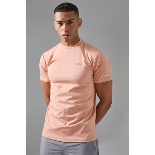 T-shirt Man Active per alta performance - boohoo - Modalova