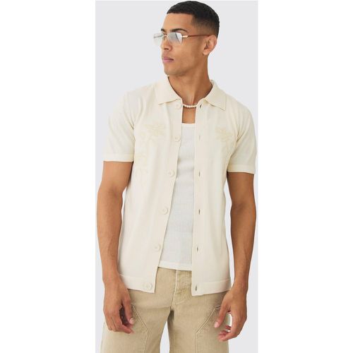 Camicia Regular Fit in maglia con ricami tono su tono - boohoo - Modalova