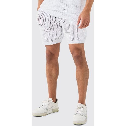 Crochet Open Knit Mid Length Shorts In White - boohoo - Modalova