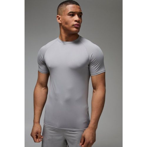 Camiseta Man Active Ajustada Al Músculo - boohoo - Modalova