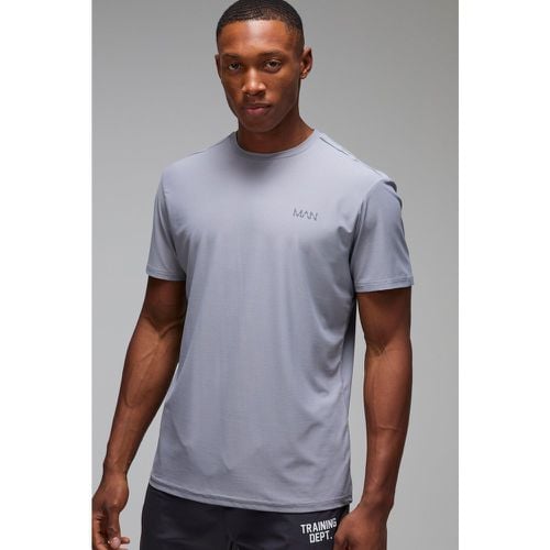 Camiseta Man Active Regular Resistente - boohoo - Modalova