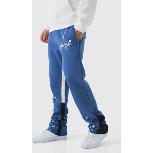 Pantalón Deportivo Man Official Ajustado Con Pernera Plisada Y Salpicaduras De Pintura - boohoo - Modalova