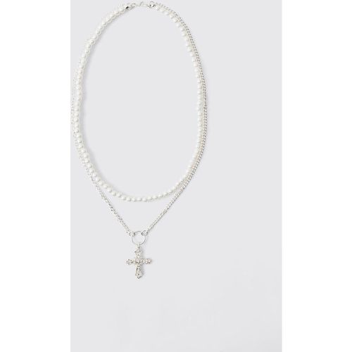 Collar A Capas Con Cruz Y Perlas - boohoo - Modalova