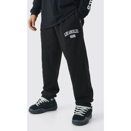 Pantalón Deportivo Oversize Con Botamanga Y Estampado Universitario Los Angeles - boohoo - Modalova