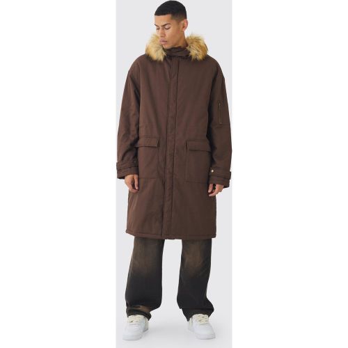 Parka oversize in twill color cioccolato con cappuccio rifinito in pelliccia sintetica - boohoo - Modalova