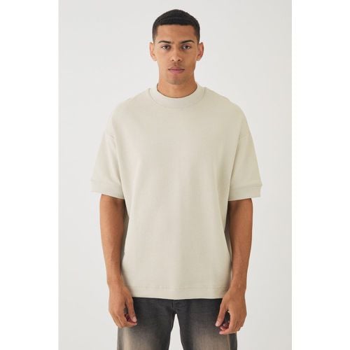 T-shirt Man oversize a coste pesanti con girocollo esteso e polsini a coste - boohoo - Modalova