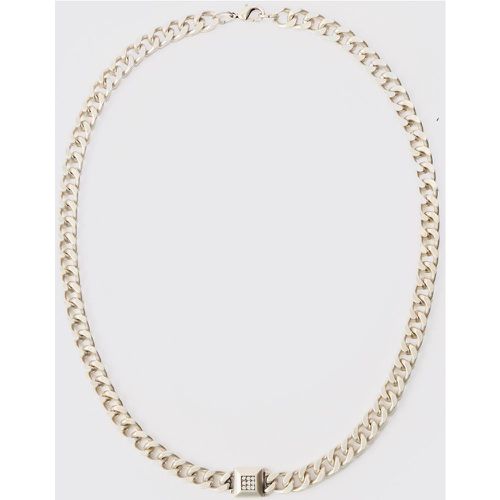 Collar De Cadena Gruesa Con Colgante De Incrustaciones - boohoo - Modalova