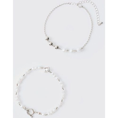 Bracciali con perle e dadi - set di 2 paia - boohoo - Modalova