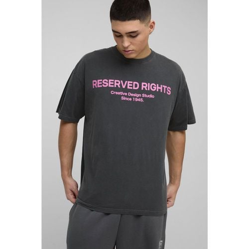 Camiseta Oversize Con Eslogan Rights Reserved Desteñido - boohoo - Modalova