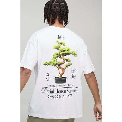 T-shirt oversize con grafica di albero di bonsai - boohoo - Modalova