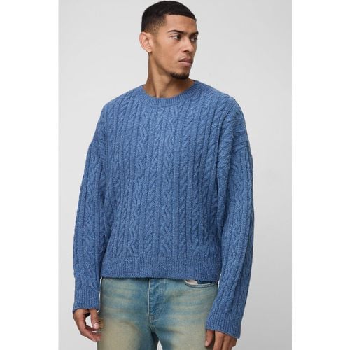 Maglione squadrato in maglia intrecciata in bouclé - boohoo - Modalova