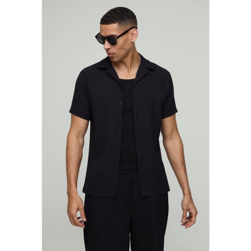 Camisa Ajustada Plisada Con Solapas - boohoo - Modalova