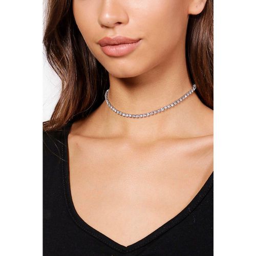 Girocollo Choker Skinny Fit con strass - boohoo - Modalova