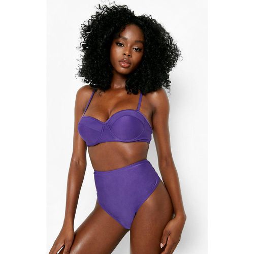 Top bikini a fascia imbottito - boohoo - Modalova