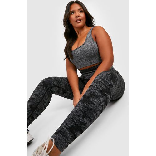 Legging da palestra Plus Size Active in fantasia militare senza cuciture - boohoo - Modalova