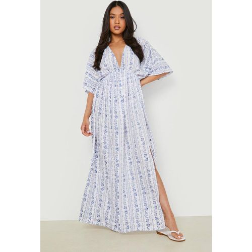 Vestito scaldacuore maxi Petite a fiori a righe - boohoo - Modalova