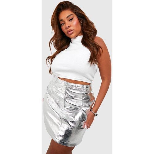 Minigonna Plus Size metallizzata - boohoo - Modalova