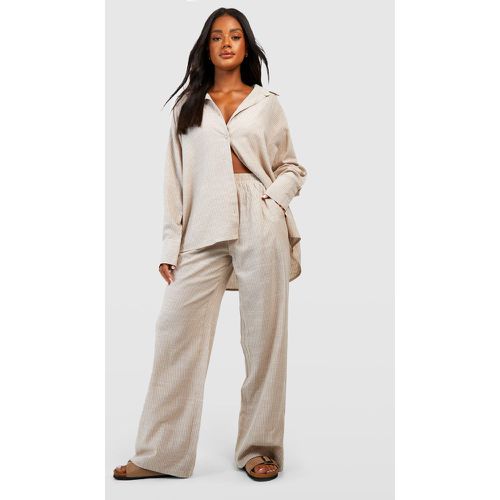 Pantaloni del pigiama in cotone a righe verticali tono su tono - boohoo - Modalova