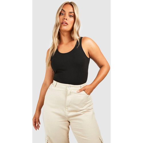 Canotta Plus Size in cotone con spalline ampie - boohoo - Modalova