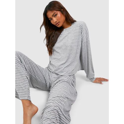 Pijama Tall Largo De Tela Jersey Con Estampado De Rayas - boohoo - Modalova