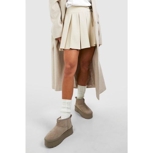 Stivali comodi con zeppa, Beige - boohoo - Modalova