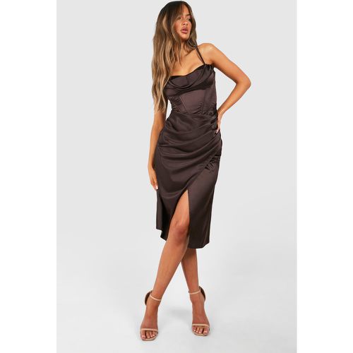 Vestito midi a corsetto in raso drappeggiato - boohoo - Modalova