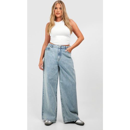 Jeans dritti Plus Size Basics - boohoo - Modalova