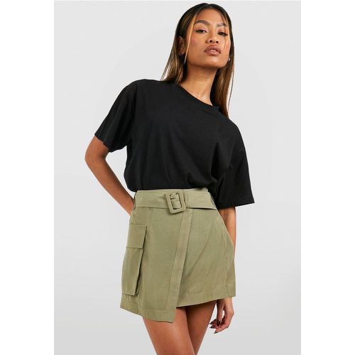 Minigonna stile Cargo con cintura - boohoo - Modalova