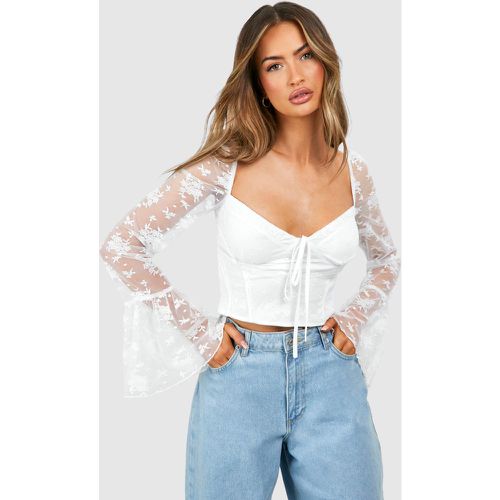 Top Corsé De Encaje Con Volante En Las Mangas - boohoo - Modalova