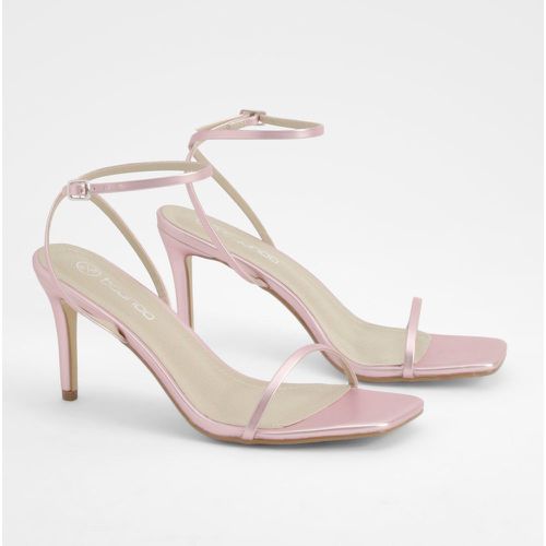 Metallic Barely There Low Stiletto Heel - boohoo - Modalova