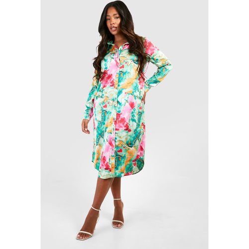 Vestido Camisero Plus Midi De Raso Con Estampado De Flores - boohoo - Modalova