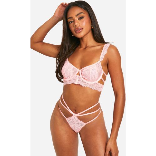 Cut Out Detail Bra And Thong Set - boohoo - Modalova