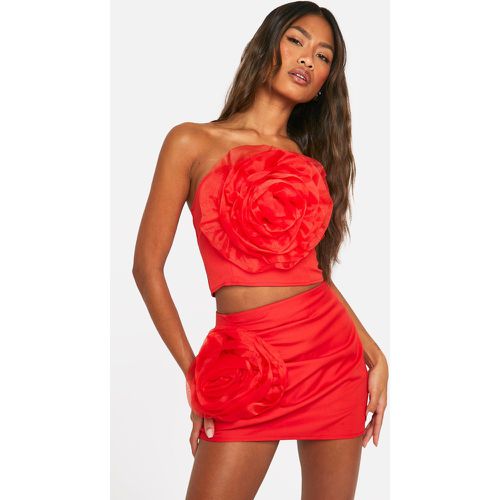 Tulle Rose Bandeau Top, Rosso - boohoo - Modalova