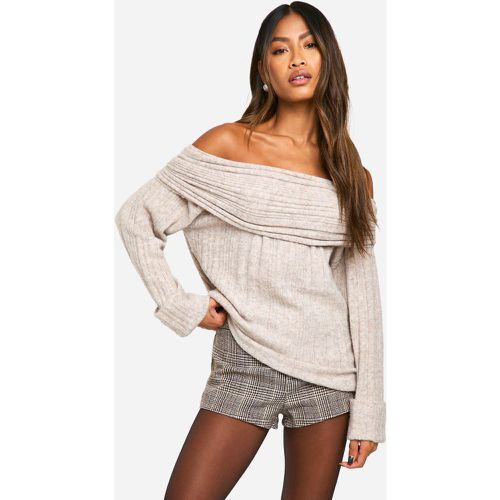 Maglione lungo a coste con scollo Bardot e scollo - boohoo - Modalova