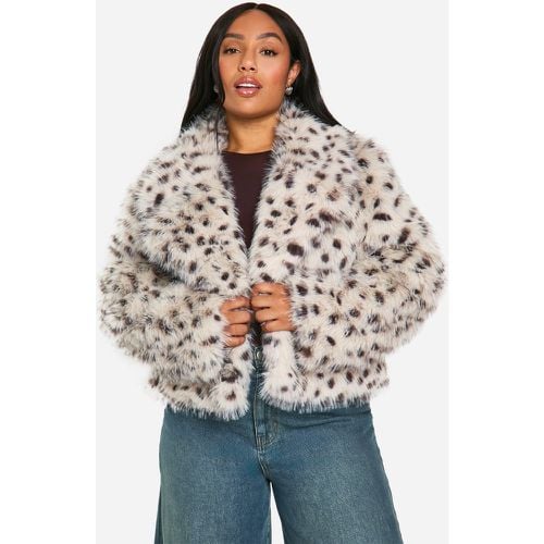 Cappotto Plus Size in pelliccia sintetica leopardata effetto vintage - boohoo - Modalova