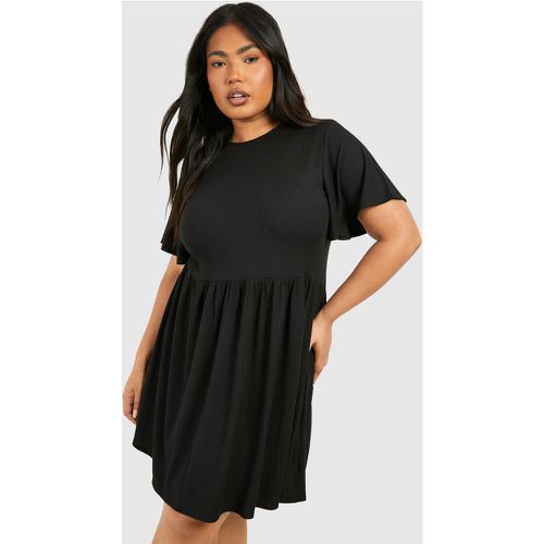 Vestito grembiule Plus Size Basic a coste - boohoo - Modalova